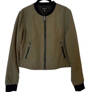Kenneth Cole Women's cropped Bomber jacket in Olive green Size M
